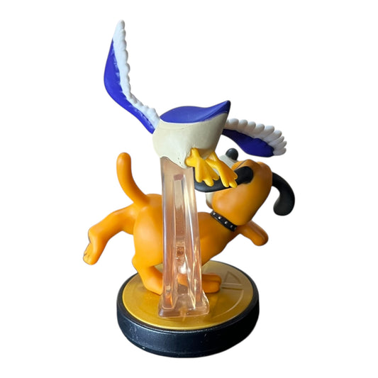 Preowned Duck Hunt Amiibo figurine compatible with Nintendo Switch, Wii U, and Nintendo 3DS, preowned at JenDore