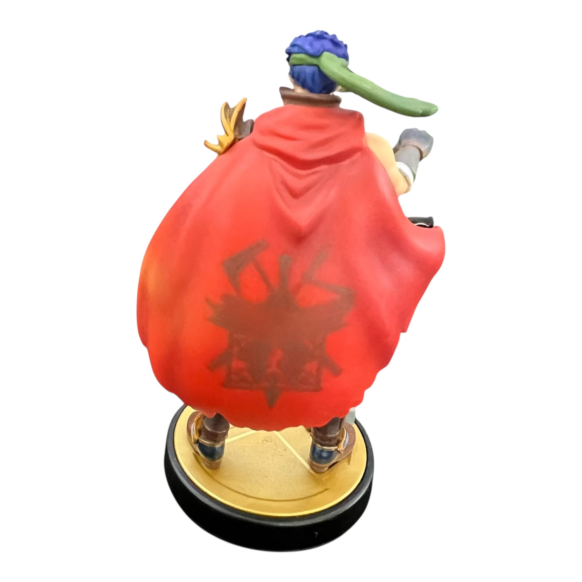 Preowned Ike Amiibo figurine compatible with Nintendo Switch, Wii U, and Nintendo 3DS, preowned at JenDore