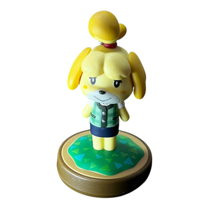 Preowned Isabelle Summer Outfit Amiibo figurine compatible with Nintendo Switch, Wii U, and Nintendo 3DS, preowned at JenDore