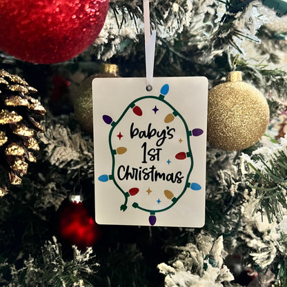 JenDore Adorno navideño de madera hecho a mano "La primera Navidad del bebé"